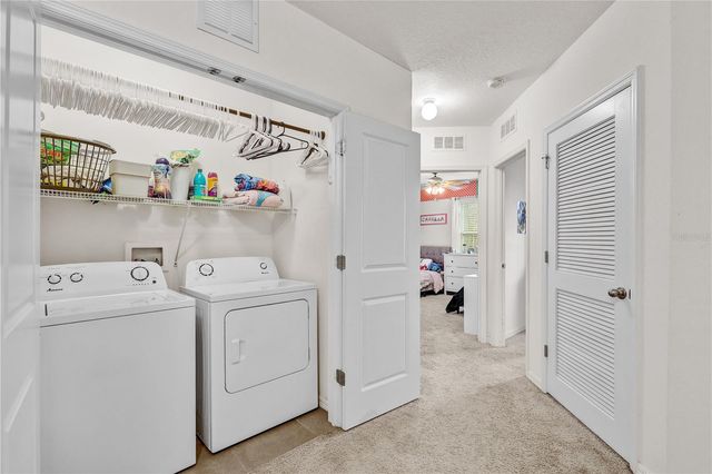 9904 HOUND CHASE DRIVE, Gibsonton, FL 33534