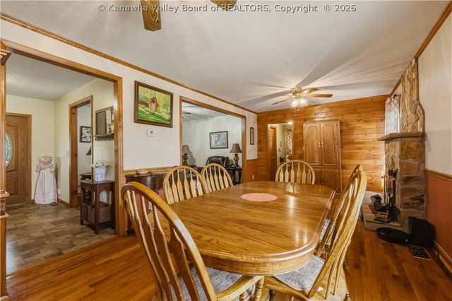 608 Teays Lane, Hurricane, WV 25526