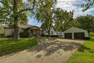 608 Teays Lane, Hurricane, WV 25526