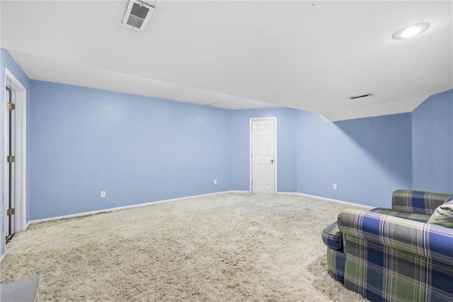 3371 S Cochise Avenue, Independence, MO 64057