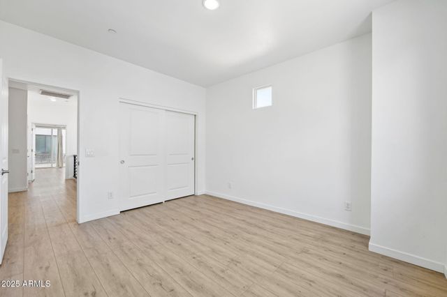 225 N PLEASANT Drive 30, Chandler, AZ 85225