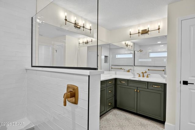 22 Eric Drive, Palm Coast, FL 32164