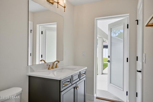 22 Eric Drive, Palm Coast, FL 32164