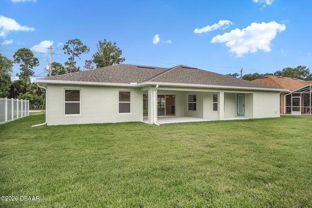 22 Eric Drive, Palm Coast, FL 32164