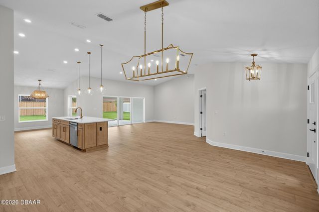 22 Eric Drive, Palm Coast, FL 32164