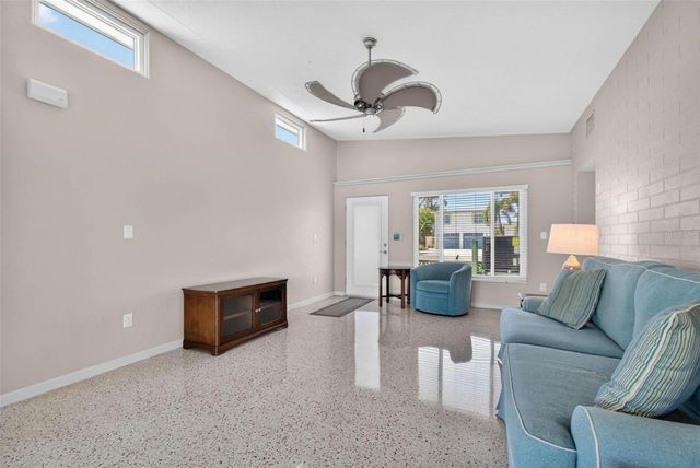 245 176TH AVENUE E, Redington Shores, FL 33708