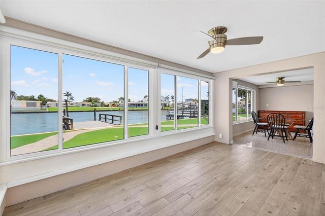 245 176TH AVENUE E, Redington Shores, FL 33708