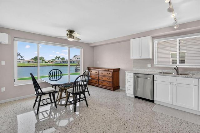 245 176TH AVENUE E, Redington Shores, FL 33708