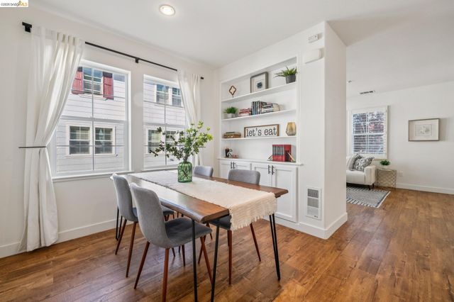 2153 Northshore Dr, Richmond, CA 94804