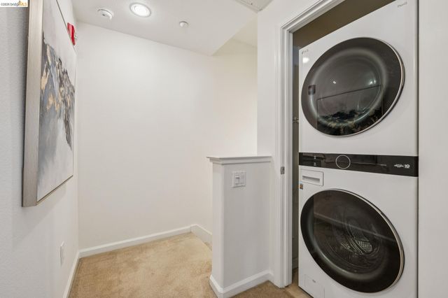 2153 Northshore Dr, Richmond, CA 94804