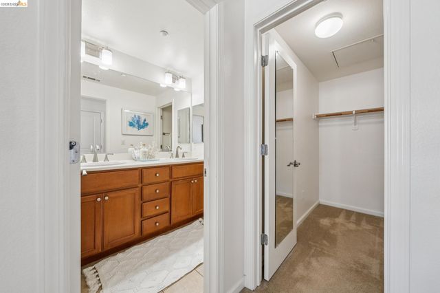 2153 Northshore Dr, Richmond, CA 94804