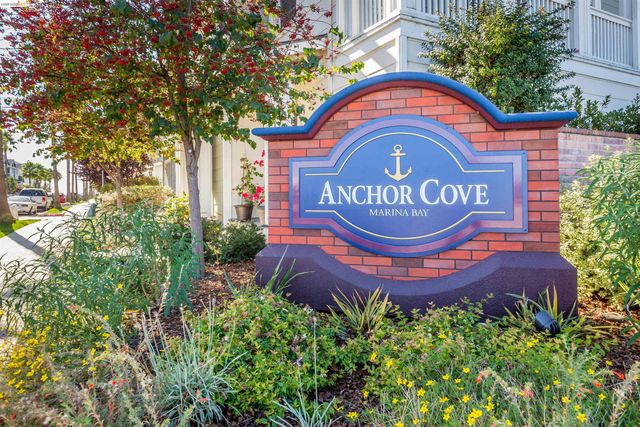 2153 Northshore Dr, Richmond, CA 94804