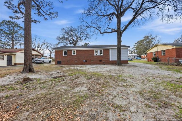 6110 Conaway Drive, Fayetteville, NC 28314