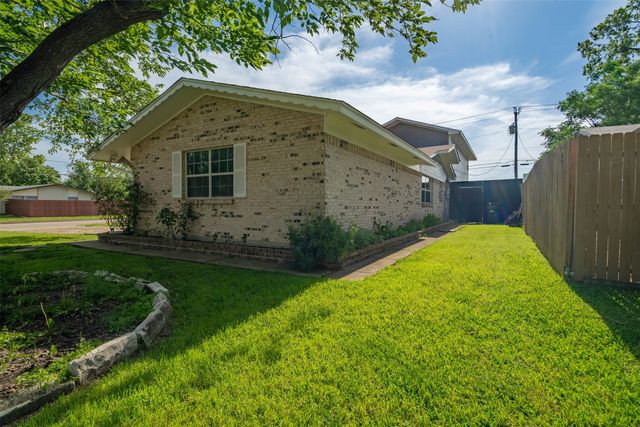 2225 Nottingham Drive, Garland, TX 75041