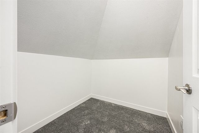 46750 County Road 665, Paw Paw, MI 49079