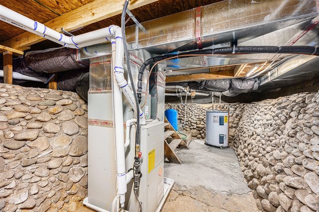 46750 County Road 665, Paw Paw, MI 49079