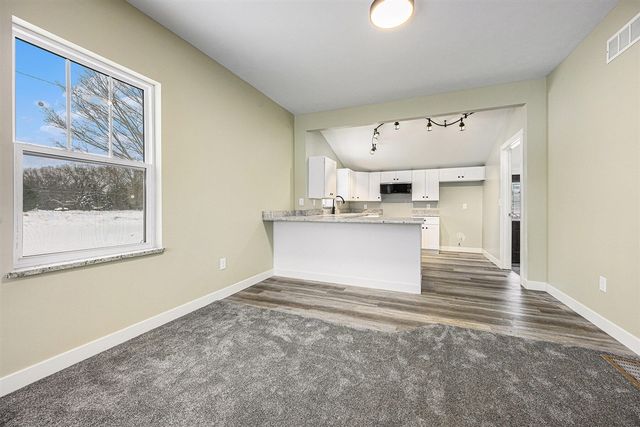 46750 County Road 665, Paw Paw, MI 49079