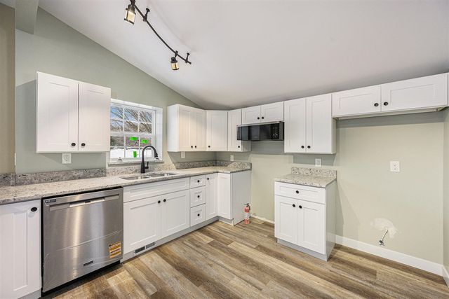 46750 County Road 665, Paw Paw, MI 49079