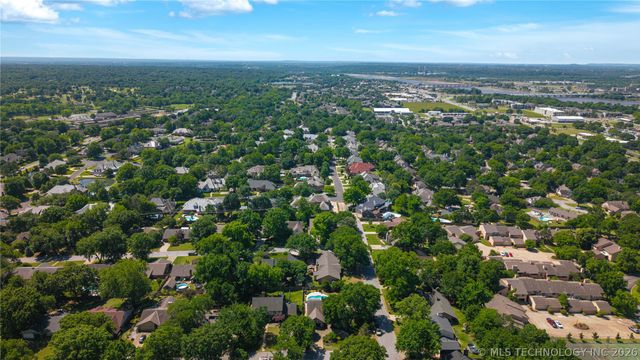 3102 E 85th Street, Tulsa, OK 74137