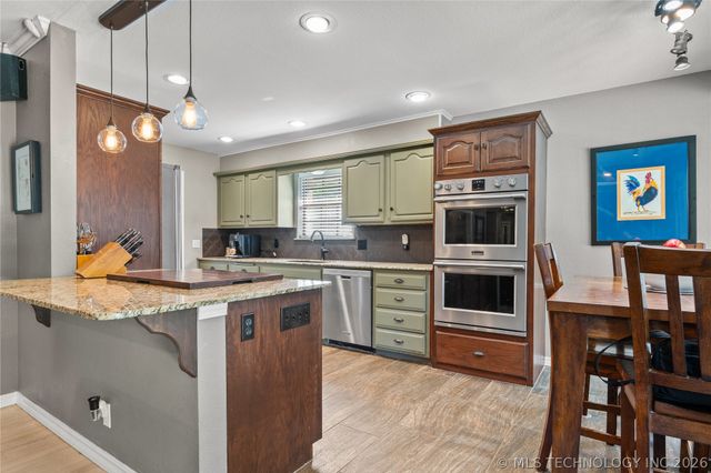 3102 E 85th Street, Tulsa, OK 74137