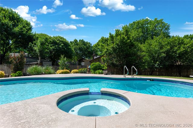 3102 E 85th Street, Tulsa, OK 74137
