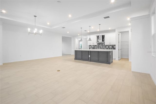 1618 BELLAGIO LOOP, Tavares, FL 32778