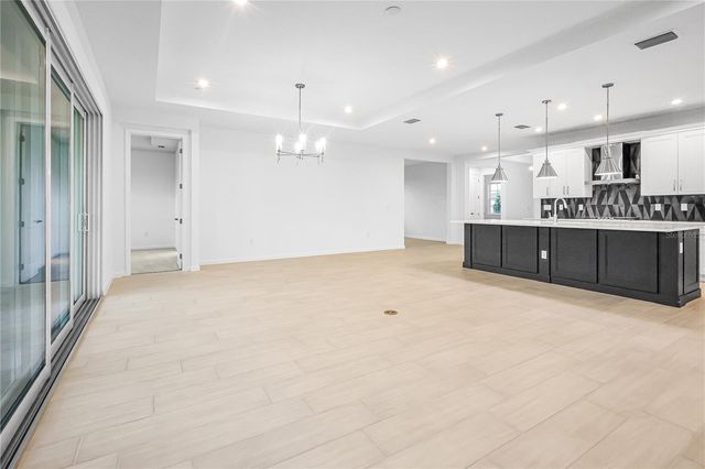 1618 BELLAGIO LOOP, Tavares, FL 32778