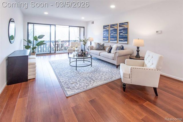 2104 Pauline Boulevard 305, Ann Arbor, MI 48103