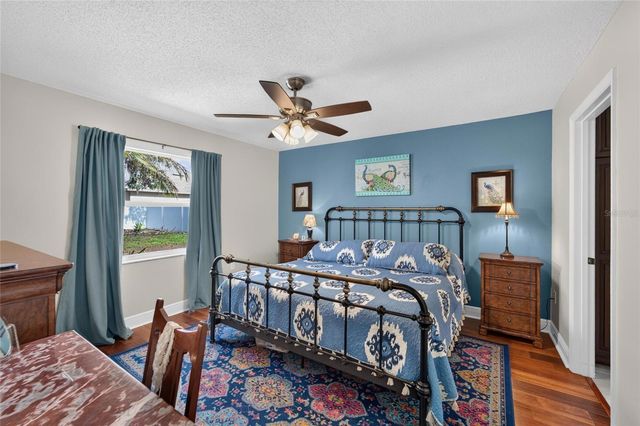 692 JESSANDA CIRCLE, Lakeland, FL 33813