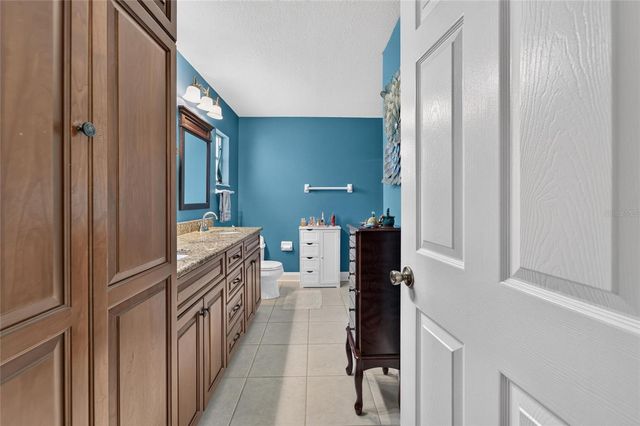 692 JESSANDA CIRCLE, Lakeland, FL 33813