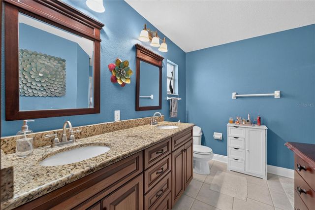 692 JESSANDA CIRCLE, Lakeland, FL 33813