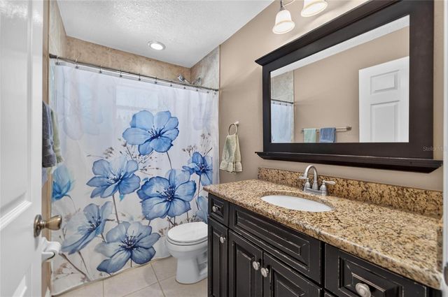 692 JESSANDA CIRCLE, Lakeland, FL 33813