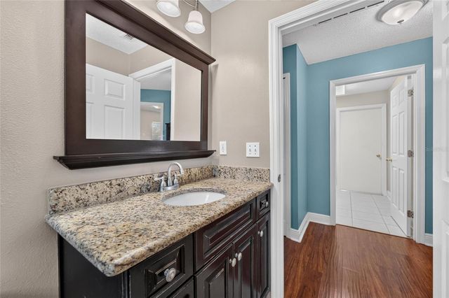 692 JESSANDA CIRCLE, Lakeland, FL 33813