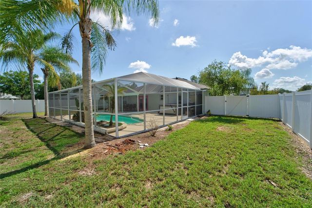 692 JESSANDA CIRCLE, Lakeland, FL 33813