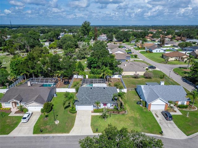692 JESSANDA CIRCLE, Lakeland, FL 33813