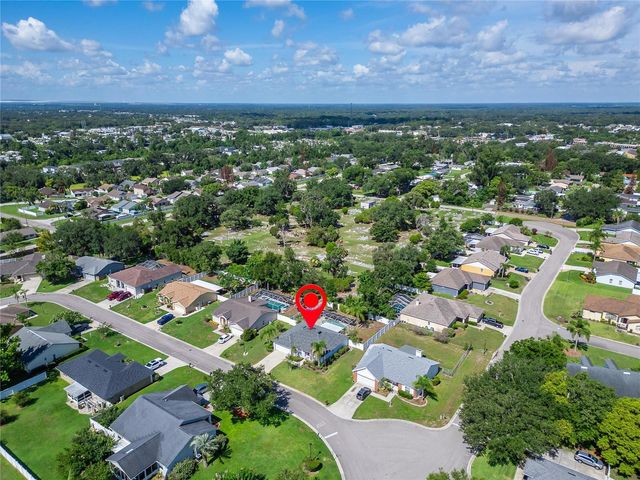 692 JESSANDA CIRCLE, Lakeland, FL 33813
