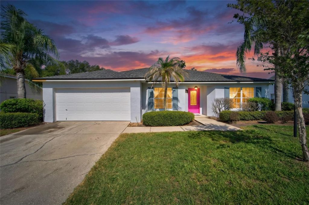 692 JESSANDA CIRCLE, Lakeland, FL 33813