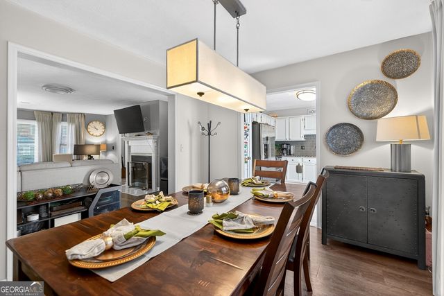 4182 Fernsberry Court, Duluth, GA 30096