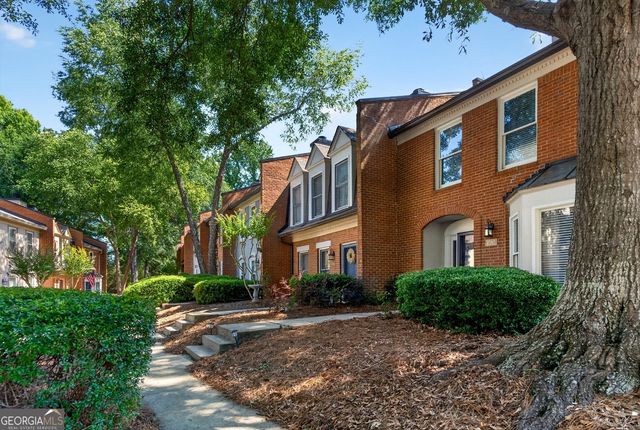 4182 Fernsberry Court, Duluth, GA 30096