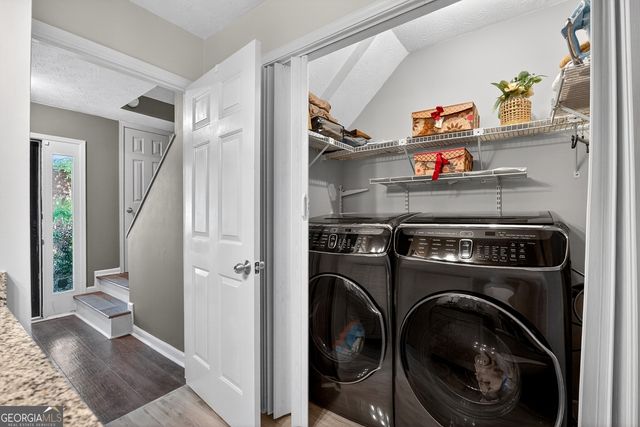 4182 Fernsberry Court, Duluth, GA 30096