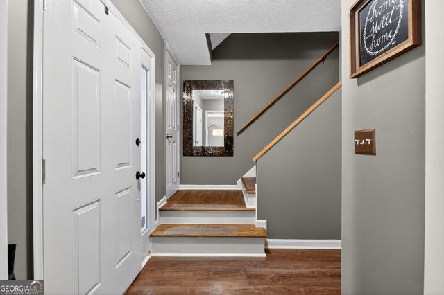 4182 Fernsberry Court, Duluth, GA 30096