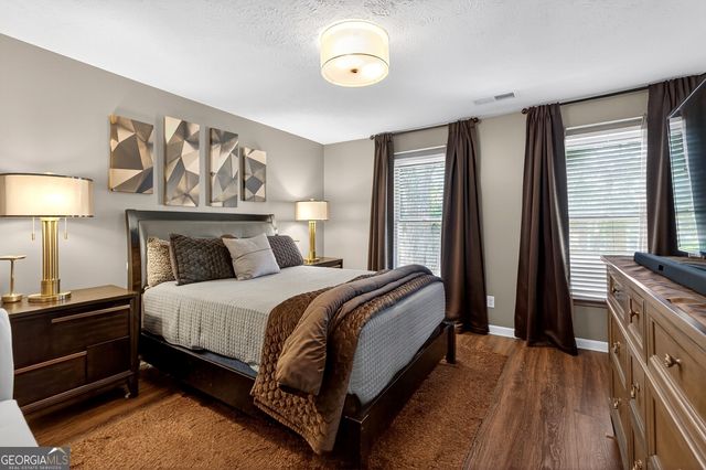 4182 Fernsberry Court, Duluth, GA 30096