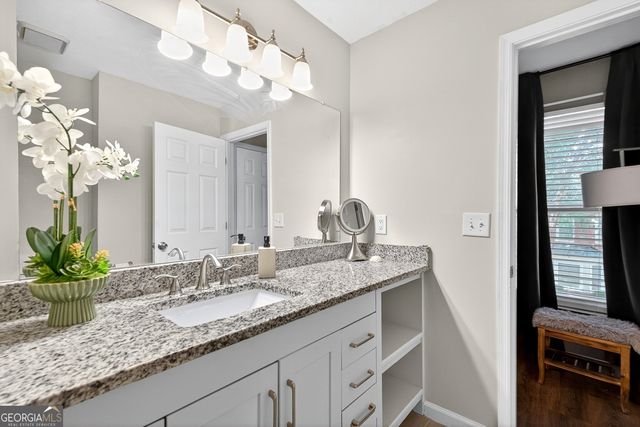 4182 Fernsberry Court, Duluth, GA 30096