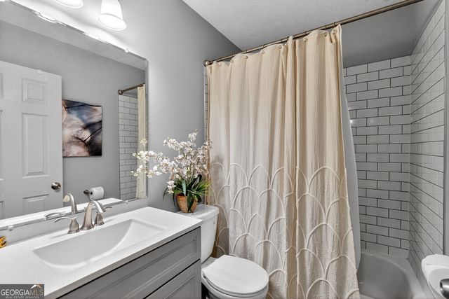 4182 Fernsberry Court, Duluth, GA 30096