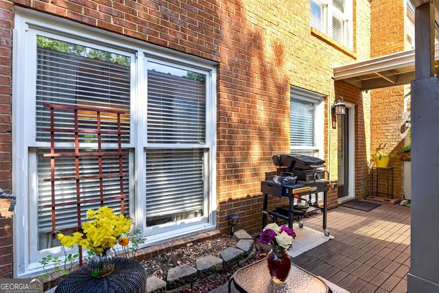 4182 Fernsberry Court, Duluth, GA 30096