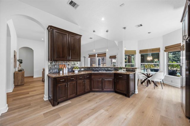 866 Big Buck Drive, Cleveland, TX 77328