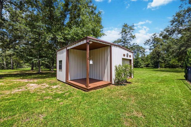 866 Big Buck Drive, Cleveland, TX 77328