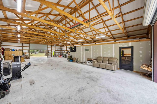 866 Big Buck Drive, Cleveland, TX 77328