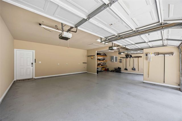 866 Big Buck Drive, Cleveland, TX 77328
