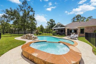 866 Big Buck Drive, Cleveland, TX 77328